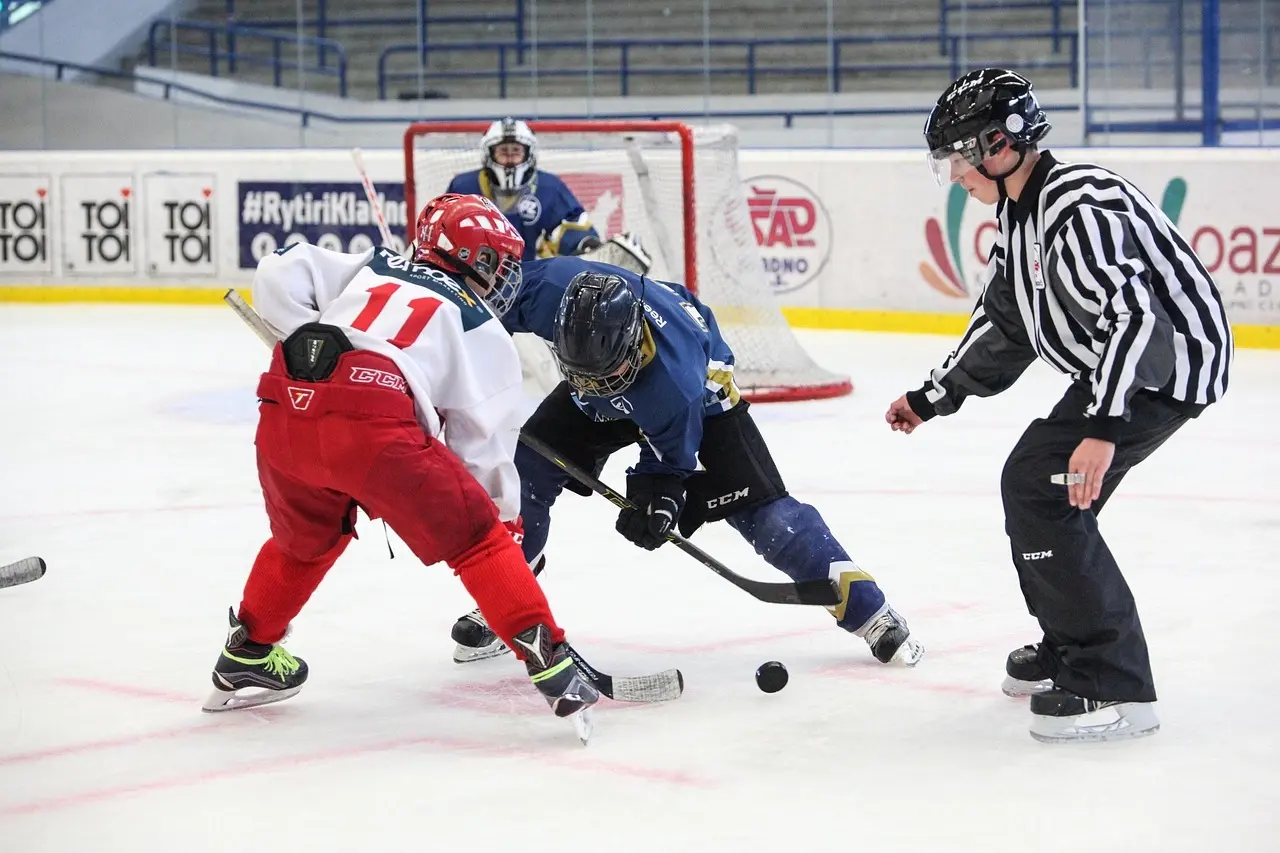 Face-off i en ishockeykamp
